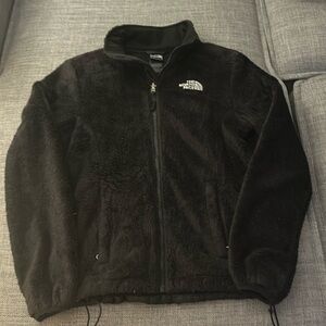 The North Face women’s fleece full zip jacket.